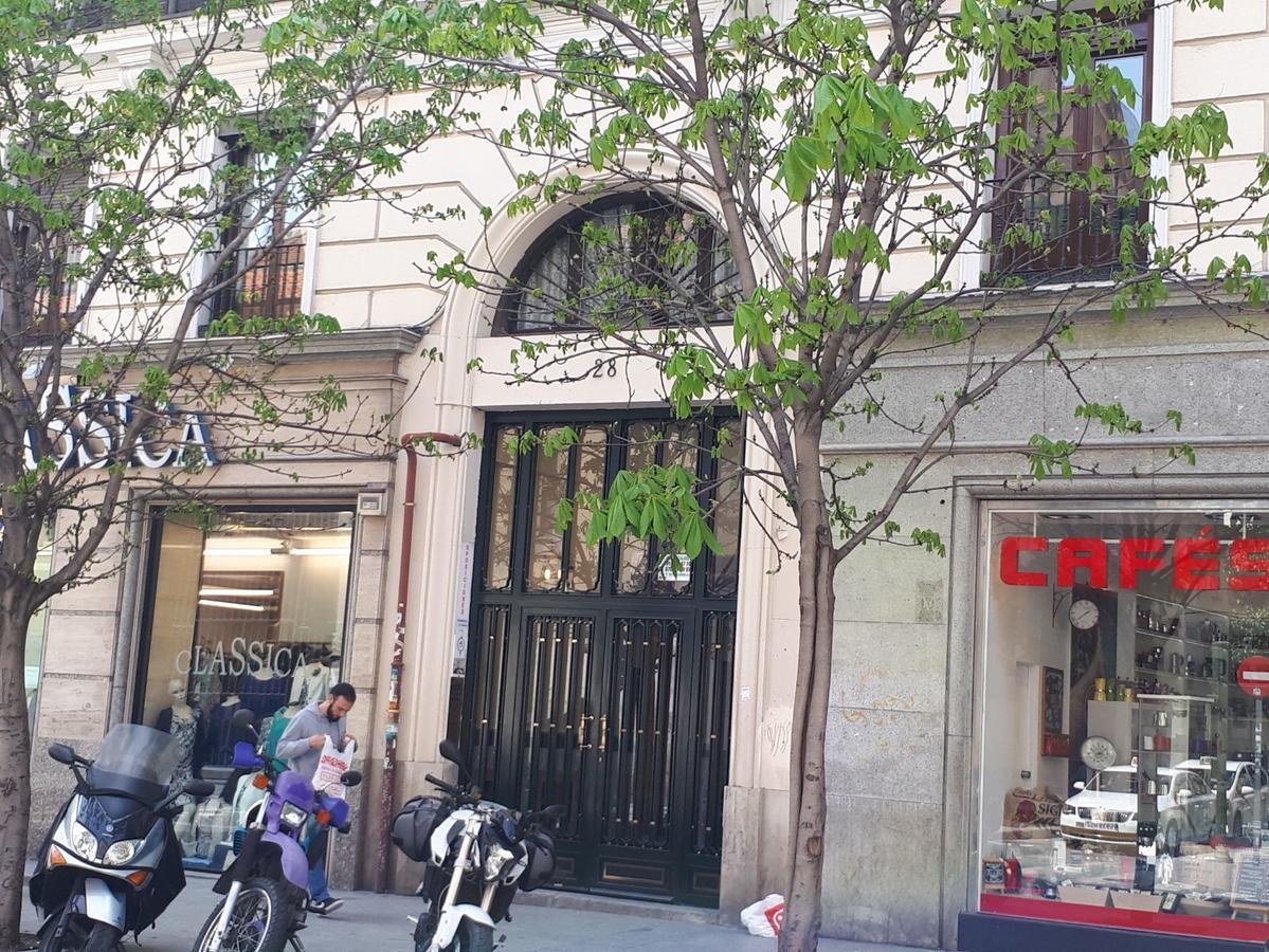 Hostal Pacios Madrid Exterior foto