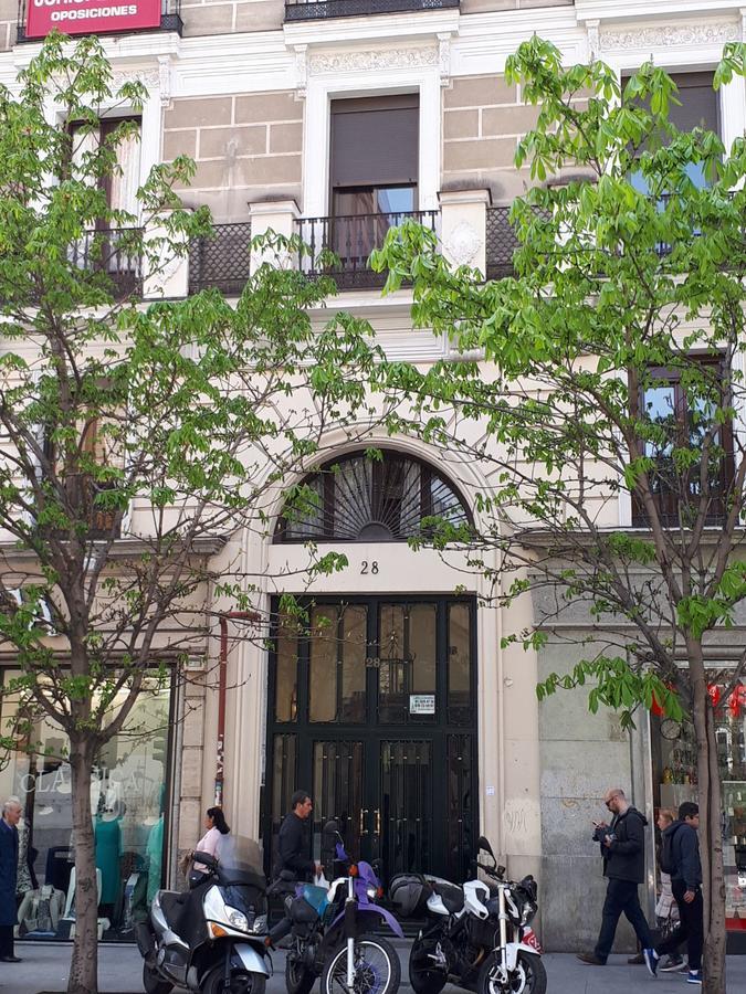 Hostal Pacios Madrid Exterior foto
